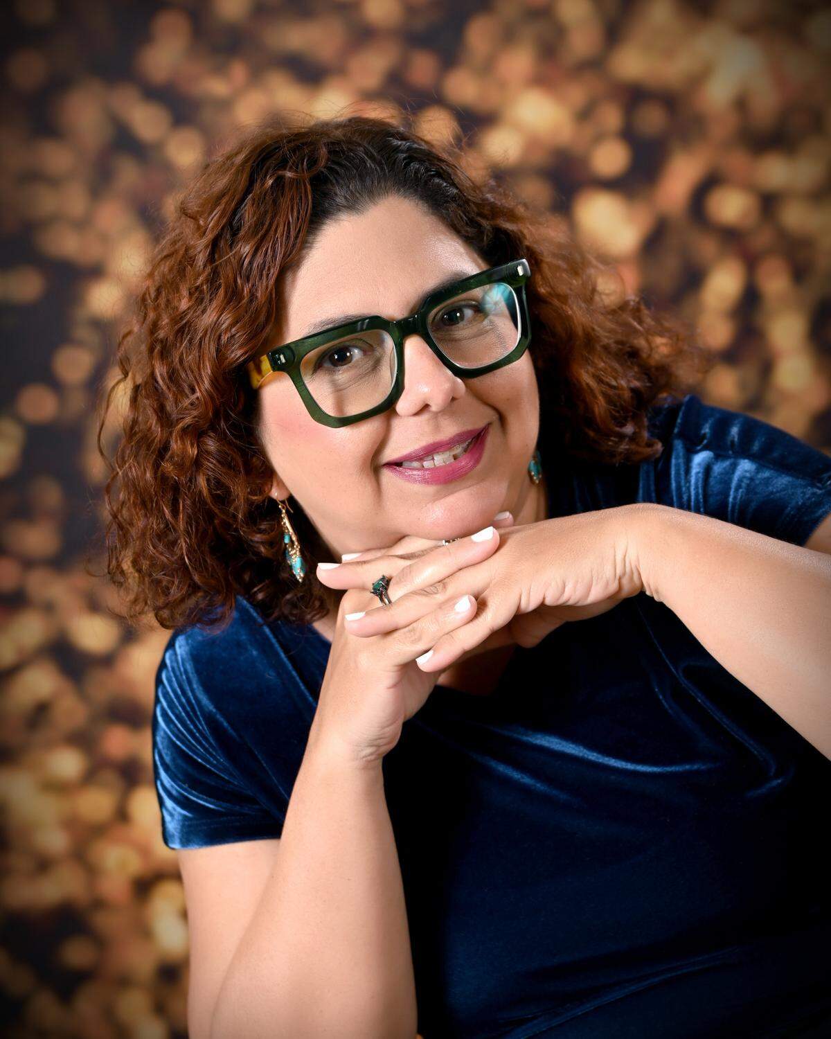Luciana Kube desde hace más de dos décadas ha llevado la tradición musical de su país fuera de Venezuela. 
