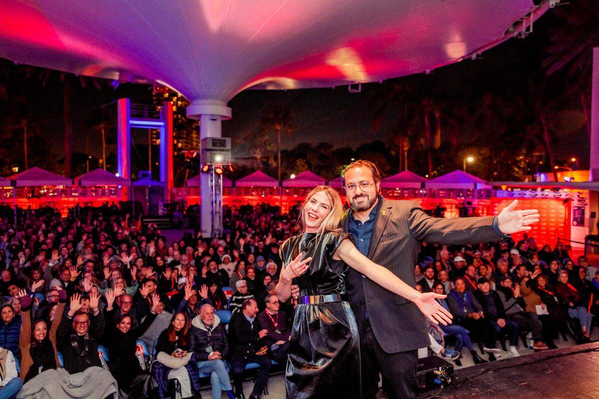 El director Jonathan Jakubowicz en el Festival de Cine Judío de Miami 2025. 
