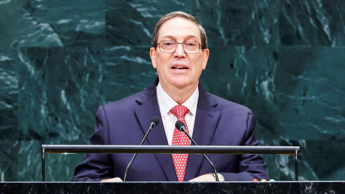 Cuba reacciona a nuevas sanciones de Estados Unidos que limitan viajes a la isla y afianzan restricciones bancarias
