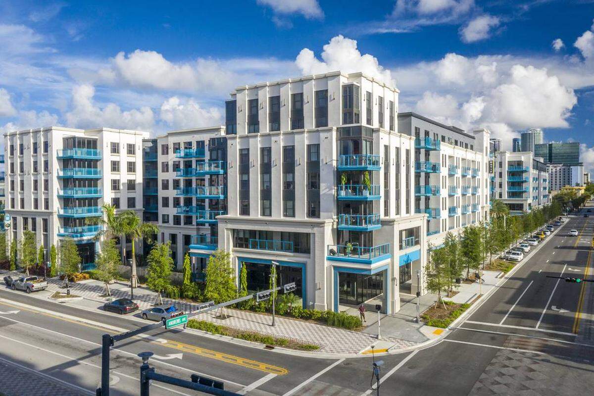 Motif, un edificio de apartamentos de uso mixto de 385 unidades ubicado en el 500 N. Andrews Ave., en el vecindario de Flagler Village, en Fort Lauderdale, abrirá el primer Go Grocer en la Florida a finales de 2025.