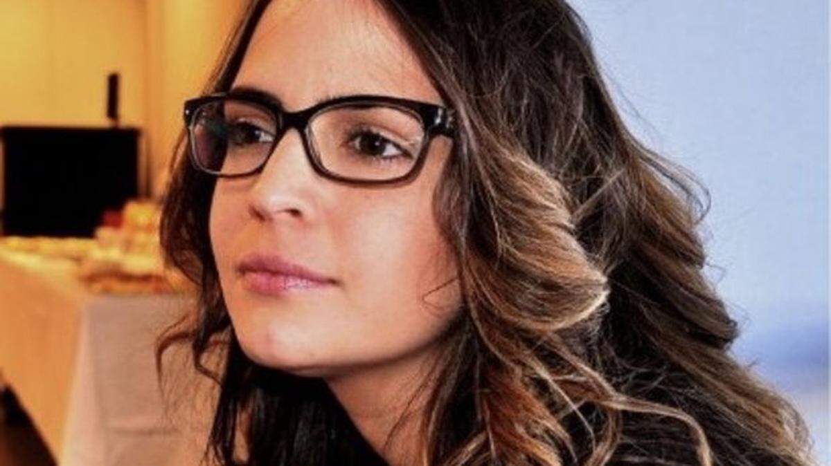 La venezolana Yacsy Álvarez sigue enfretando cargos en Colombia por su presunto papel en ayudar a quienes tramaron una insurrección para derrocar al régimen de Maduro en Venezuela.