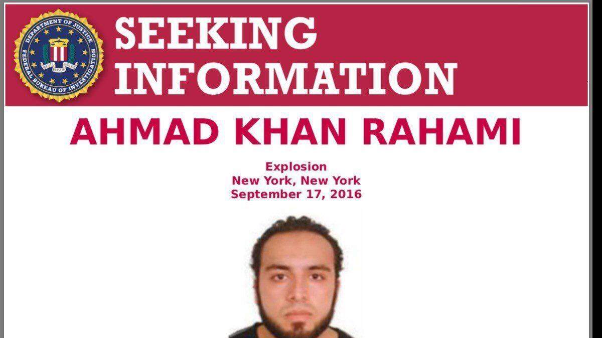  Imagen facilitada por el FBI el lunes, 19 de septiembre de 2016, que muestra al ciudadano estadounidense Ahmad Khan Rahami. Las autoridades estadounidenses buscan a Rahami, quien puede estar conectado con las bombas colocadas el pasado fin de semana en Nueva York y Nueva Jersey.