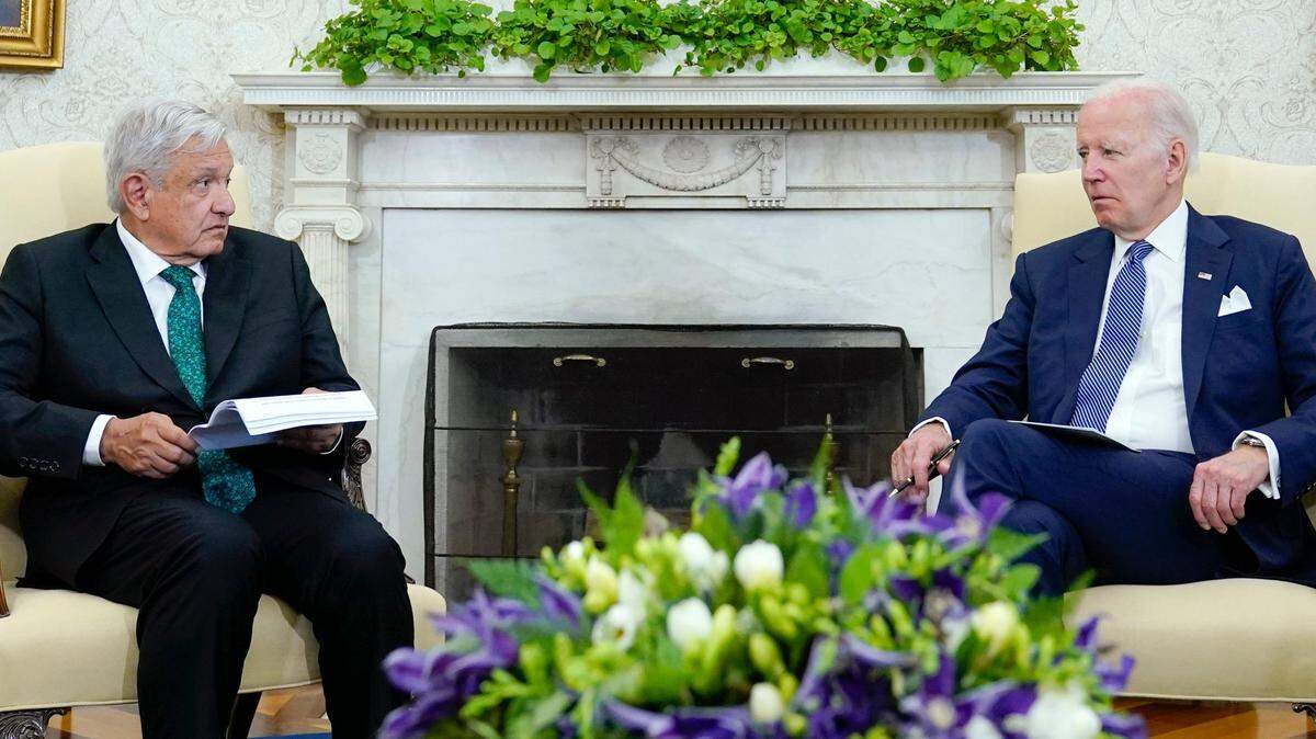 En la ultima encuentra en 2022, los presidentes de Estados Unidos y México, Joe Biden (der.) y Andrés Manuel López Obrador, se reúnieron en la Oficina Oval de la Casa Blanca.