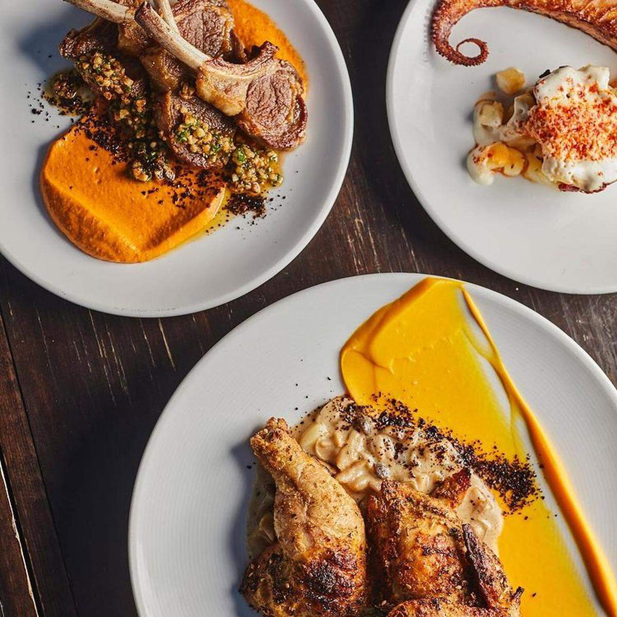 En Barceloneta Tapas & Gin Bar pagas el precio de una tapa y te sirven una porción que alcanza para dos.