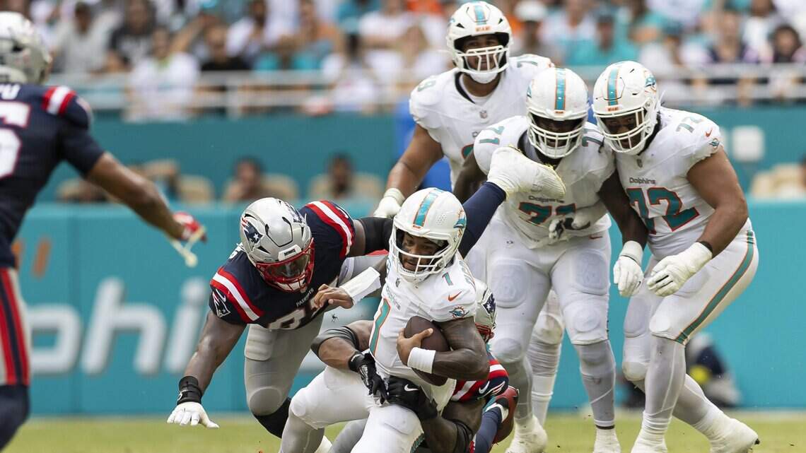 McDaniel no teme a su despido y se enfoca en un partido milagroso de los Dolphins ante Buffalo Bills