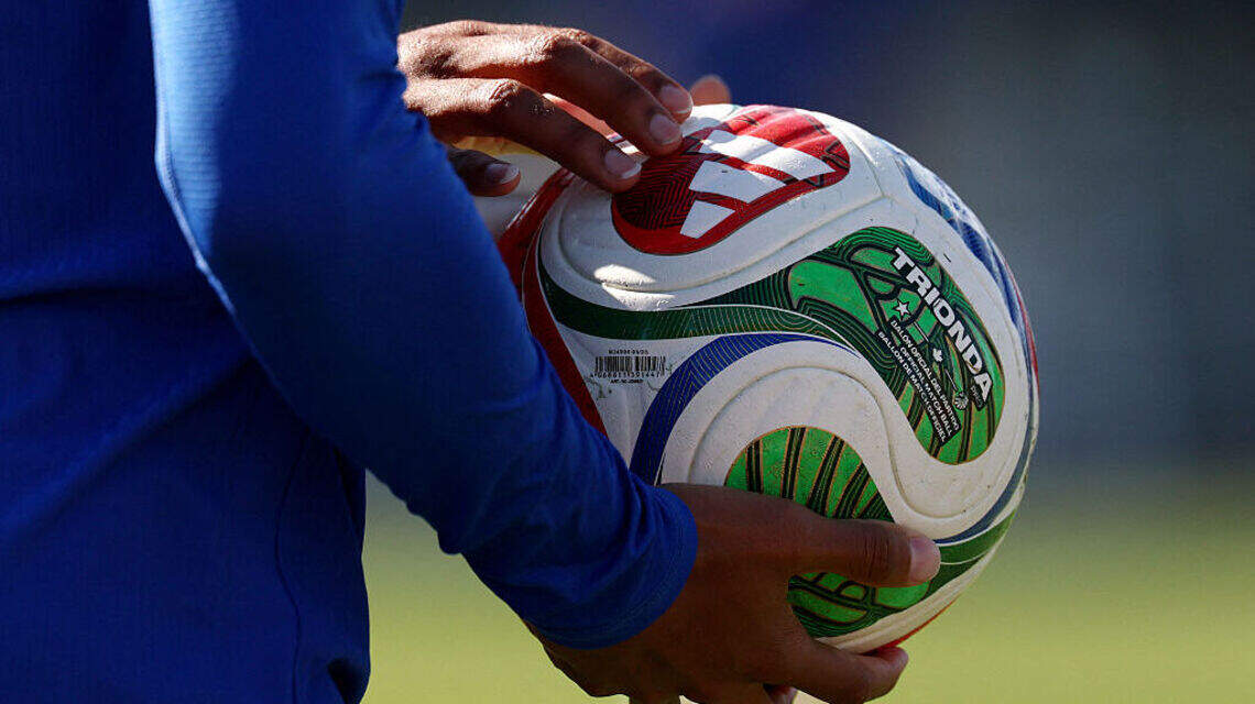 Aprende estas lecciones de inversión que nos dan los futbolistas retirados | Opinión