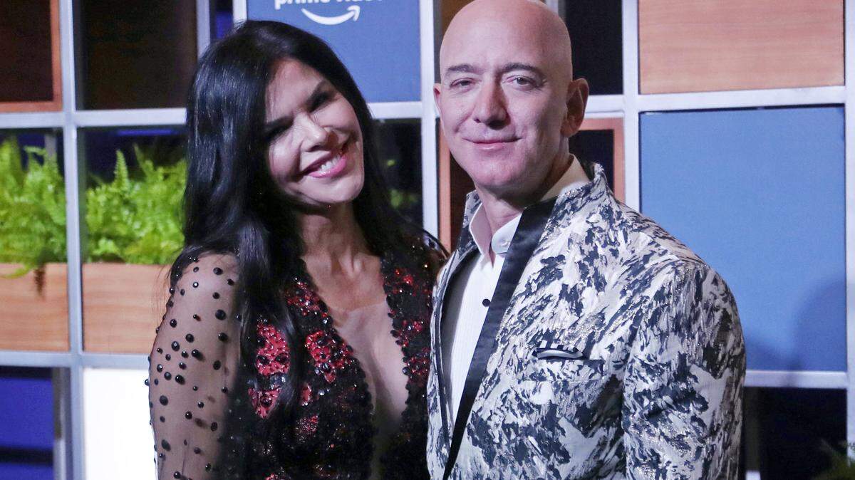 Lauren Sanchez and Jeff Bezos