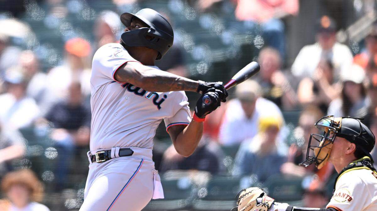 Jorge Soler tuvo su primer partido de cuatro hits en cuatro temporadas, pero los Marlins no pudieron capitalizar esa ofensiva del pelotero cubano y cayeron 7-5 ante los Gigantes, el domingo en el Oracle Park de San Francisco. 