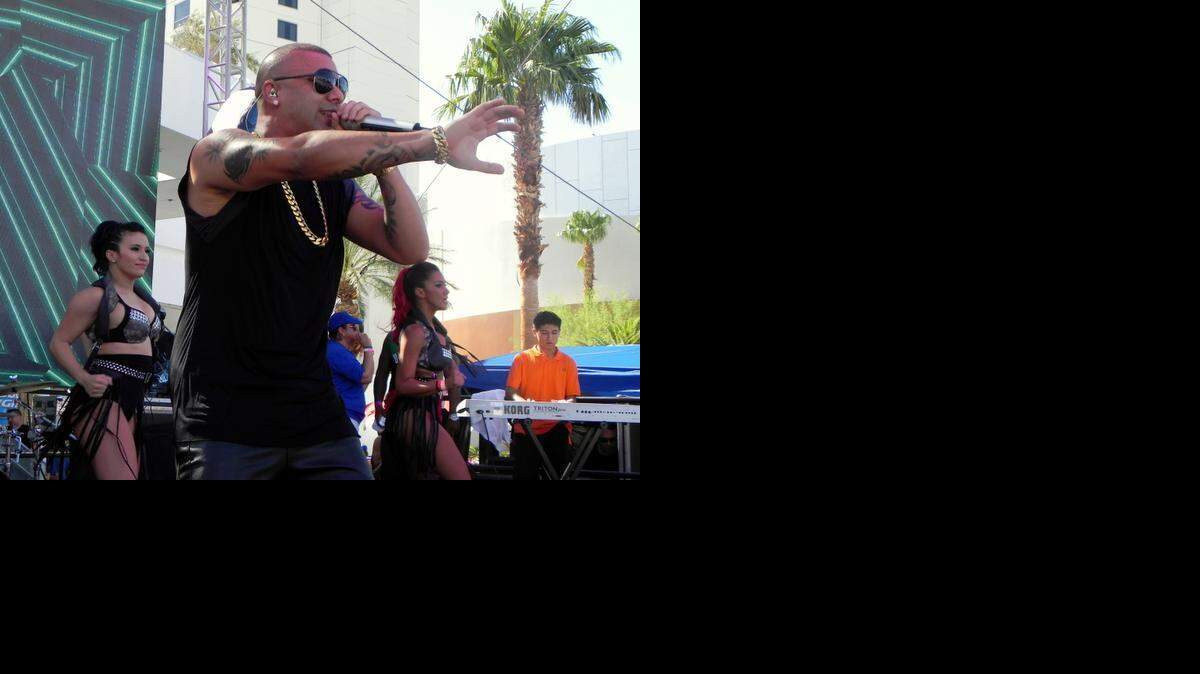 EE.UU. MÚSICA WISIN