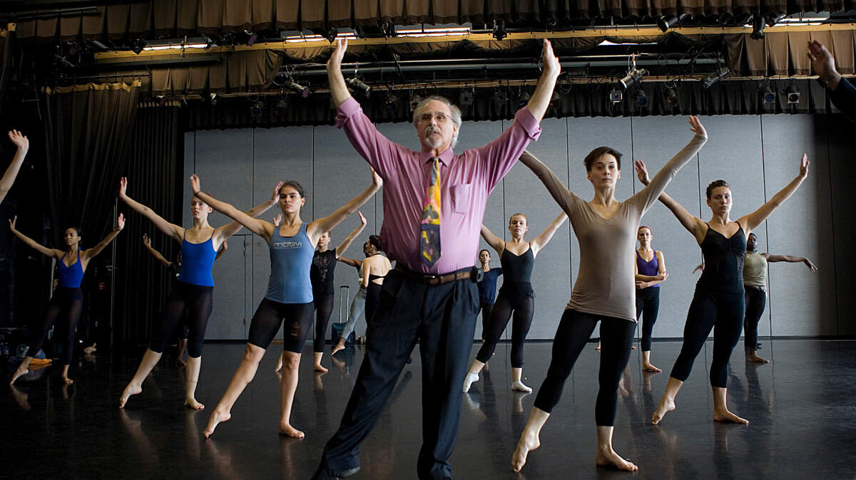Cinco Clases Magistrales en técnica Limón a cargo del Maestro Daniel Lewis, hasta el 13 de marzo en el Armour Dance Theatre.