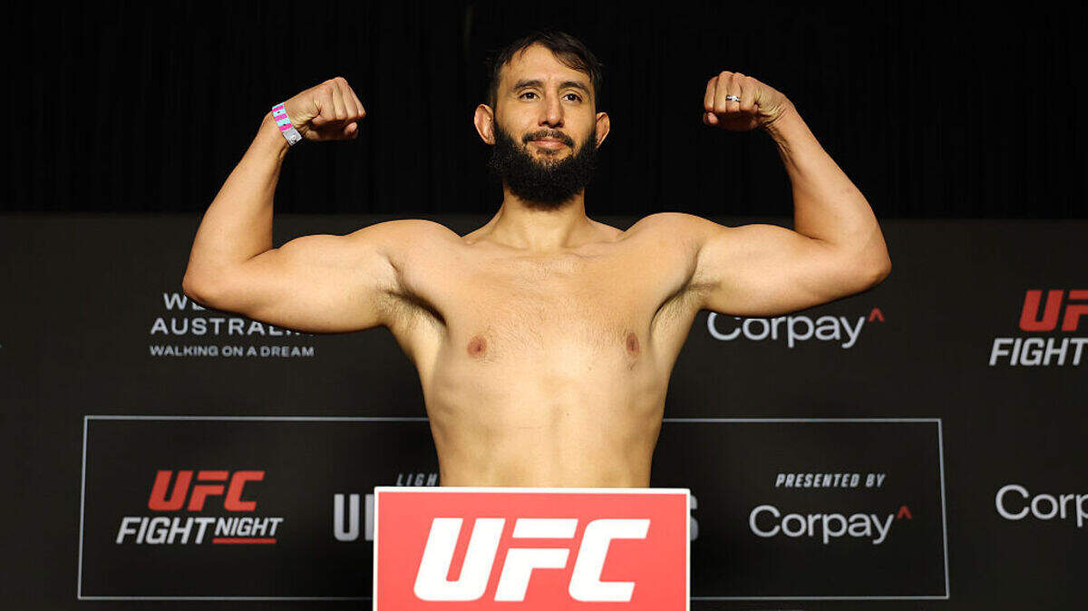 El combate más llamativo hasta el momento en la UFC 327 enfrentaría a Dominick Reyes (en la foto) y Johnny Walker en el peso semipesado. 