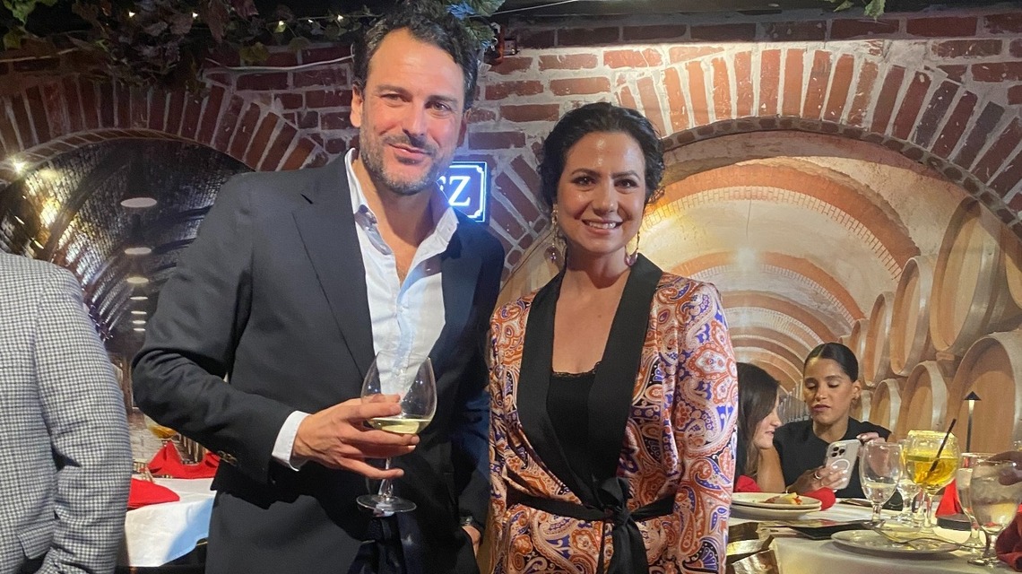 Fiestón a la española en Miami, secretos del aceite de oliva La Española, a la conquista de EEUU