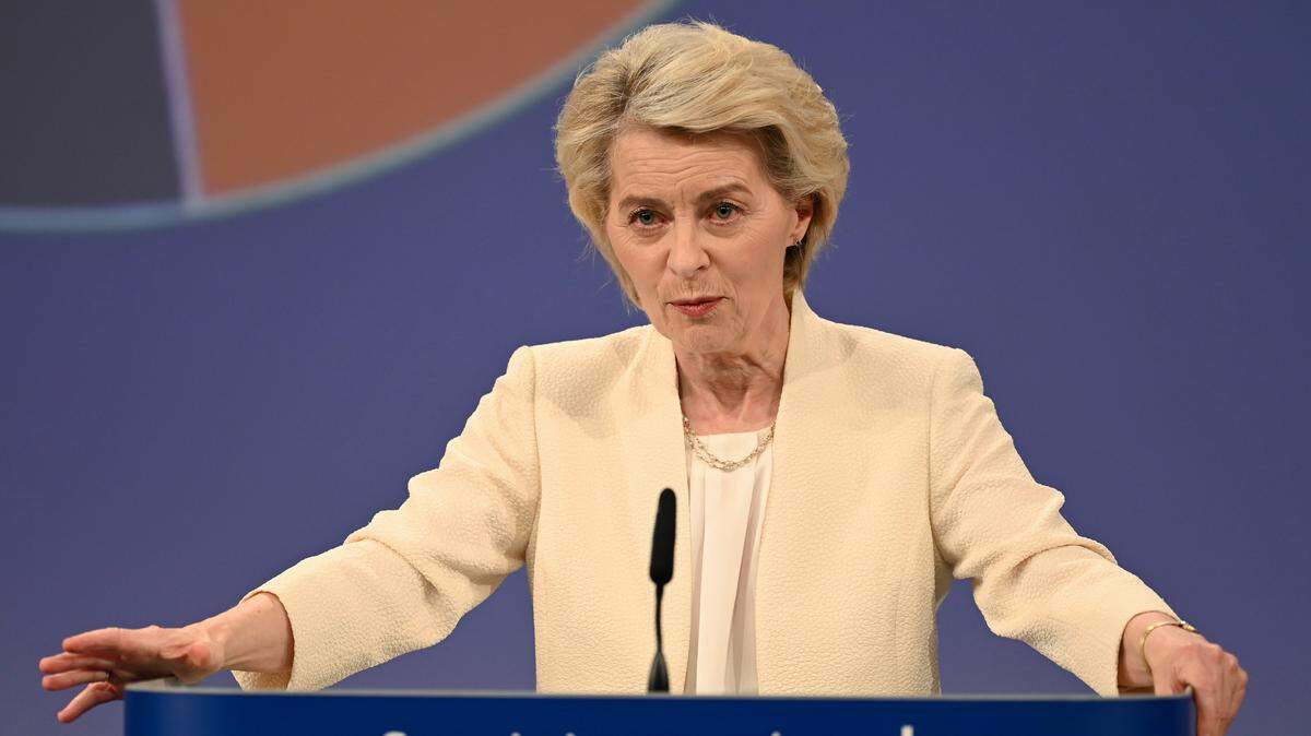 El acuerdo logrado entre el presidente de Estados Unidos, Donald Trump, y la presidenta de la Comisión Europea, Ursula von der Leyen, sobre un gravamen del 15 % a productos europeos evita una guerra comercial entre ambas partes a partir del 1 de agosto.