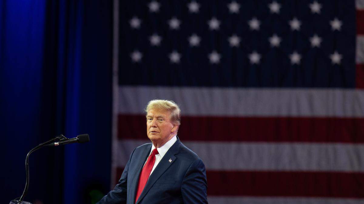 El ex presidente estadounidense Donald J. Trump en la Conferencia de Acción Política Conservadora (CPAC) de 2024 en National Harbor, Maryland, EE. UU., el sábado 24 de febrero de 2024. Crédito: Annabelle Gordon / CNP/Sipa USA