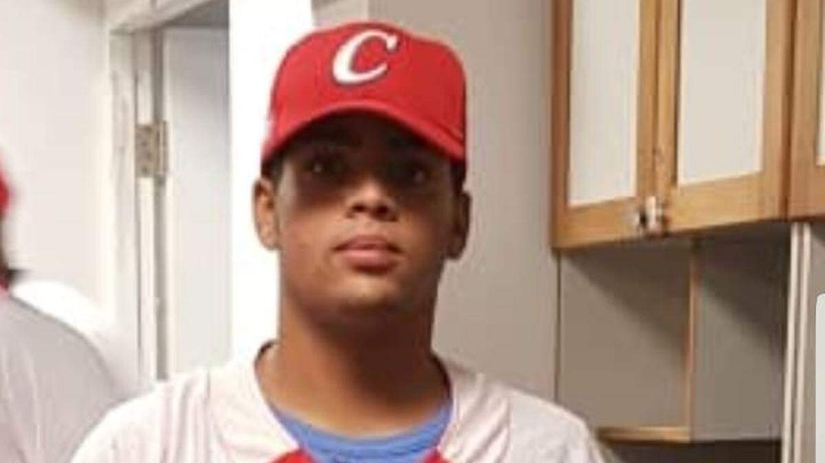 Leyfis Liván Llanes Castillo quiere alcanzar las Grandes Ligas.