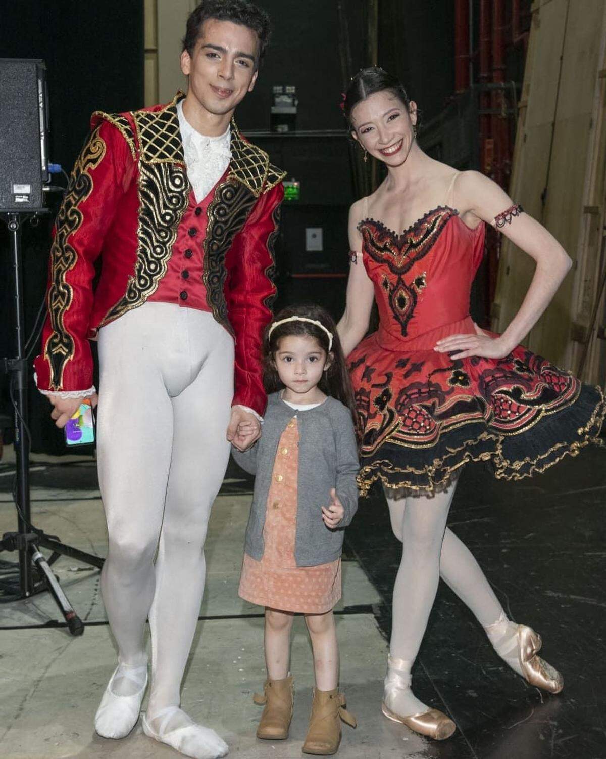  “Con mi marido, Maximiliano Iglesias, y nuestra hija, Emma, después de un show”, nos dice Macarena Giménez, bailarina principal de Miami City Ballet. 