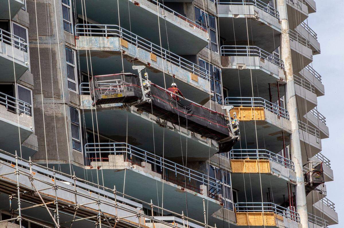 El auge de los proyectos de construcción, la subida de los precios de los bienes raíces y la necesidad de construir viviendas asequibles fueron algunos de los temas presentes en un conversatorio sobre el futuro de Miami.