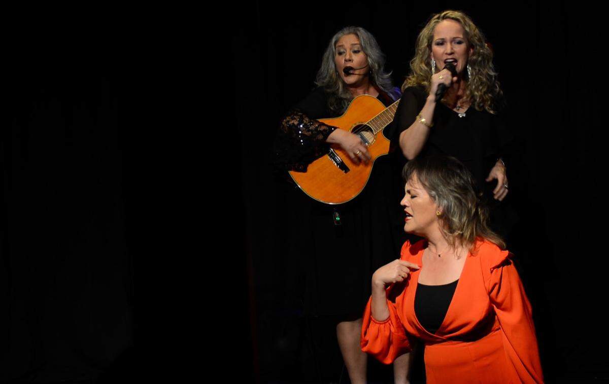 ‘De carne y hueso, la cantina del despecho’ todos los sábados en el Teatro Trail.