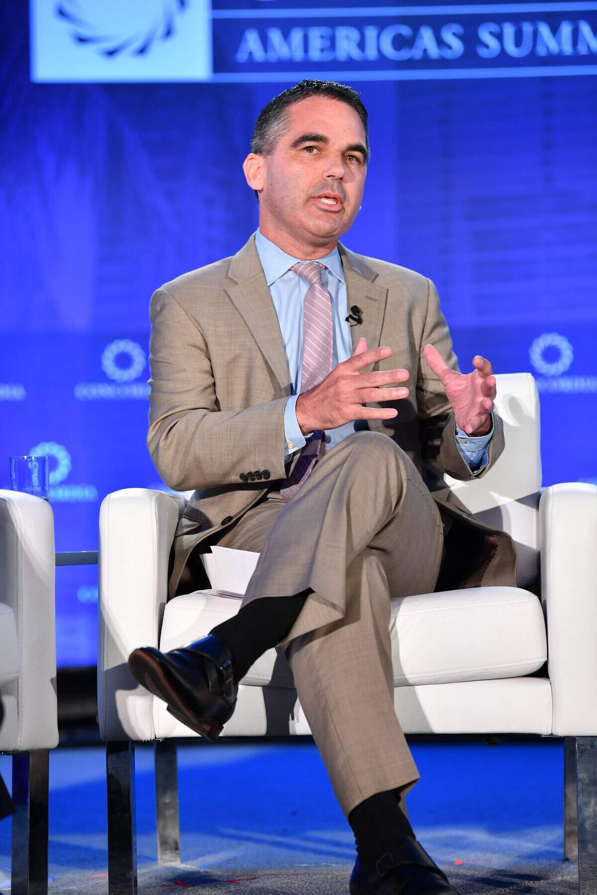 Jason Marczak, director sénior del Centro Adrienne Arsht para América Latina del Atlantic Council, el 14 de julio de 2022 en Miami, Florida. “El declive económico de Cuba comenzó mucho antes de las últimas sanciones de EEUU”, dijo a EFE Jason Marczak, en referencia al bloqueo de crudo impuesto en enero del 2026 por el presidente estadounidense, Donald Trump.