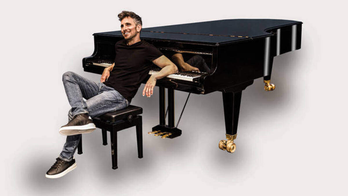 Zade Dirani en concierto en el Afrienne Arsht Center.