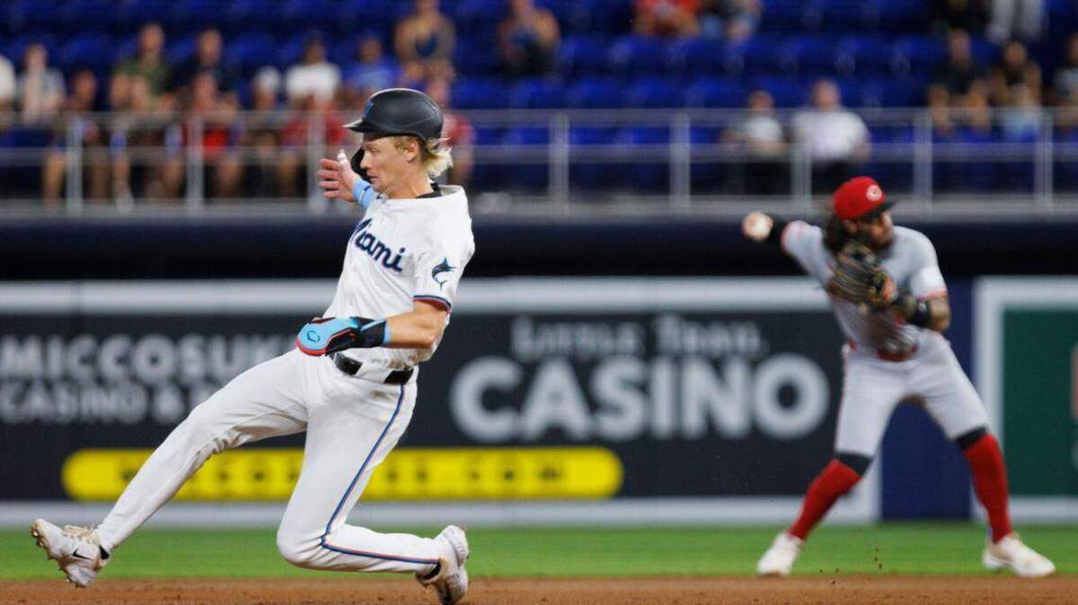 Miami activa a su estelar pelotero Kyle Stowers para el choque de domingo contra Milwaukee tras lesión muscular y apuesta por su versatilidad ofensiva