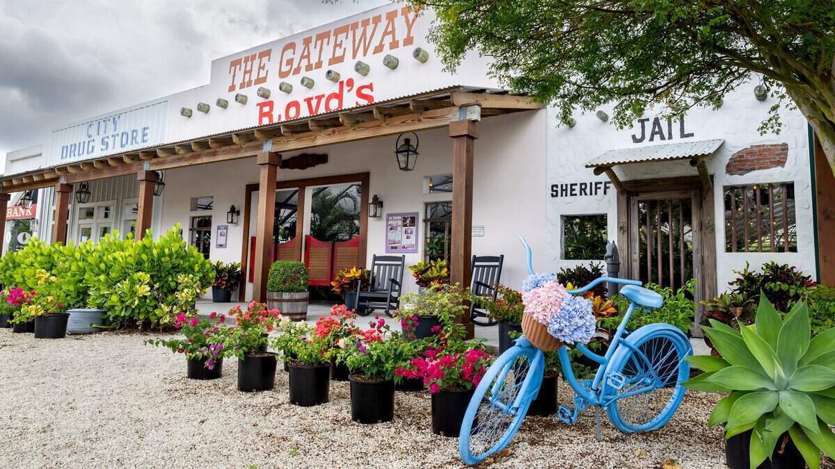 La fachada de Royd’s, en Gateway Nursery and Farms, dentro del Distrito de Agroturismo de Redland, Miami. El distrito se creó hace dos años para permitir a los agricultores destinar hasta el 5 % de sus tierras a instalaciones de agroturismo.