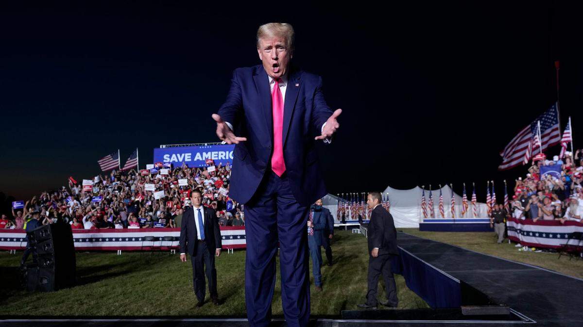 El expresidente Donald Trump rechazó su última oportunidad de testificar en un juicio civil en el que una columnista lo acusa de haberla violado en los probadores de una tienda departamental de lujo en 1996.
