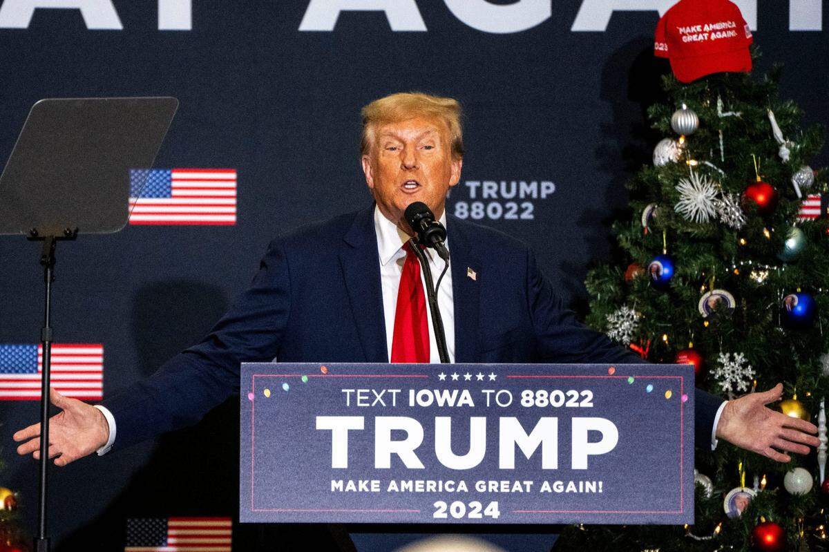 Foto de archivo del expresidente Donald Trump. La decisión de un tribunal cuyos jueces fueron nombrados por gobernadores demócratas supone la primera vez en la historia que la Sección 3 de la 14ta Enmienda se utiliza para descalificar a un candidato presidencial.