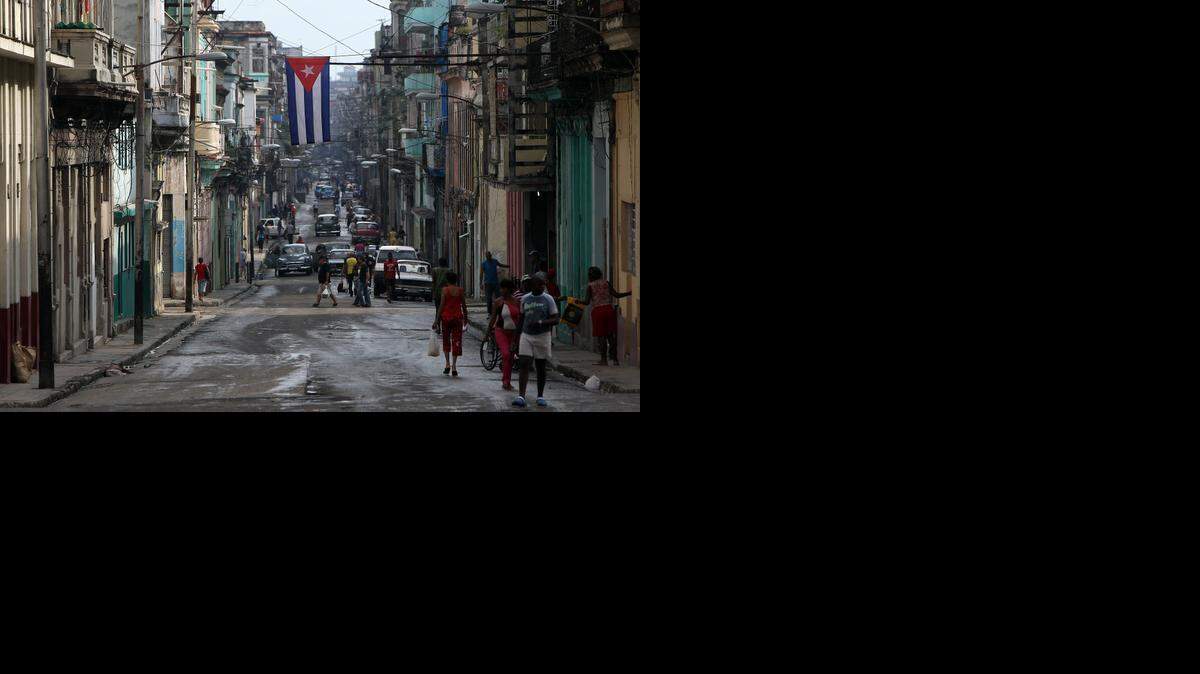 CUBA REVOLUCI"N