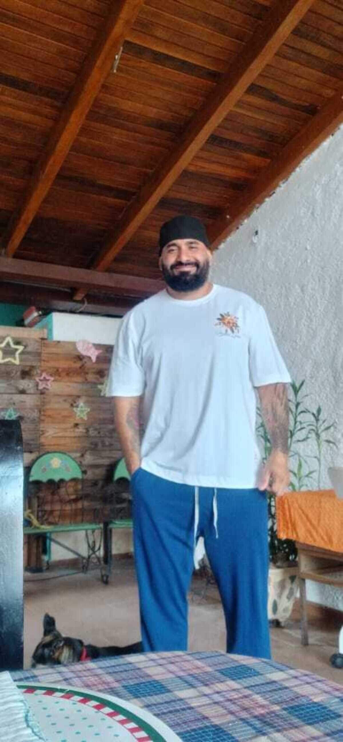 Joscar Petit llegó en el vuelo 164 de los deportados de EEUU. Logró sobrevivir a los terremotos en Venezuela el 24 de junio de 2026.