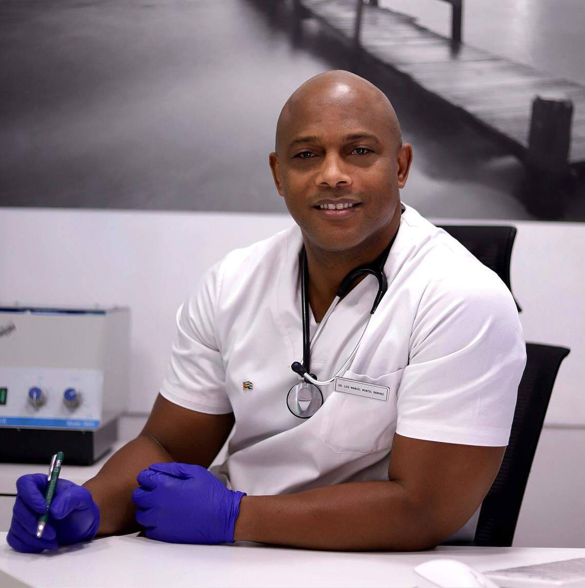 El Dr. Luis Montel es especialista en medicina deportiva, traumatología, estética, nutrición y anti-envejecimiento. Autor del libro “Los tres reinos de la longevidad: sexo, alimentación y estilos de vida”. www.DrLuisMontel.com.
