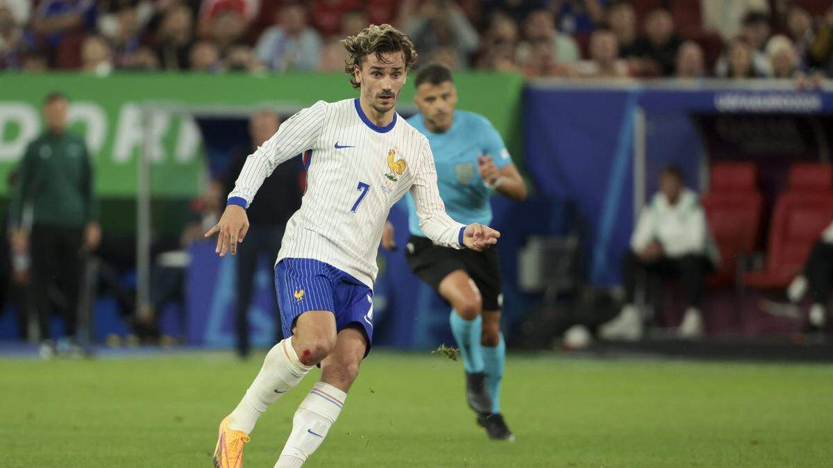 Con la duda de Kylian Mbappé, que se fracturó la nariz en la victoria ante Austria el lunes, Francia disputa un clásico del fútbol europeo ante Países Bajos, el viernes en Leipzig, con un Antoine Griezmann en busca de su mejor versión.