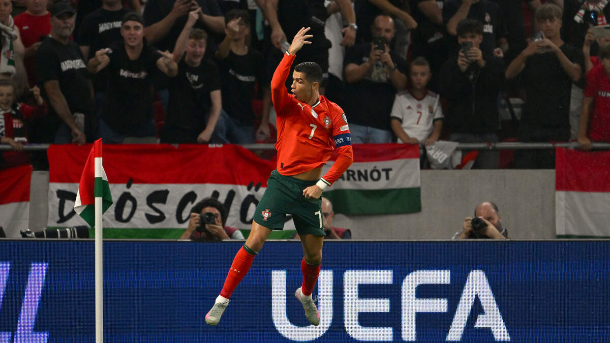 El delantero de Portugal Cristiano Ronaldo celebra un gol en el partido ante Hungría en la eliminatoria mundialista, efectuado el 9 de septiembre de 2025 en Budapest.