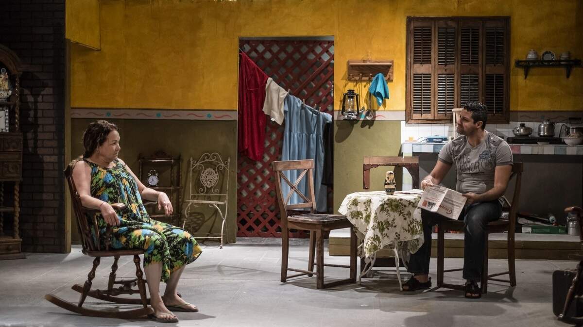 ‘Las vidas del gato’, de Pedro Monge Rafuls, bajo la dirección de Yvonne López Arenal, figura entre las obras de autores cubanos estrenadas en el exilio.