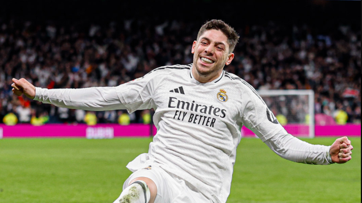 El Real Madrid derrotó al Athletic Club en el Santiago Bernabéu (1-0) con un gol en los descuentos del uruguayo Fede Valverde este domingo en la liga española.