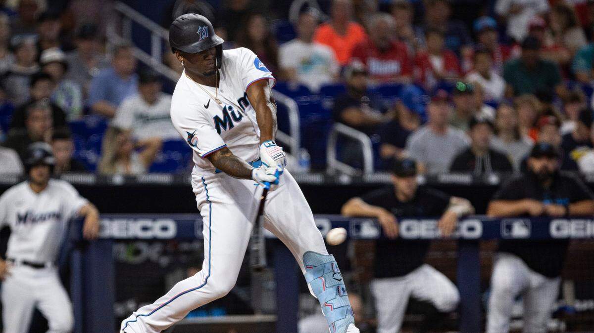 El pelotero cubano Jorge Soler, una pieza clave para que los Marlins asistieran la pasada temporada a los playoffs, llegó a un acuerdo por tres campañas y $42 millones con los Gigantes de San Francisco.