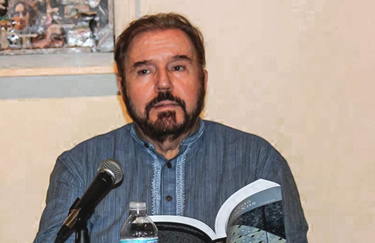 El periodista y editor cubano Daniel Fernández ofrece ‘La amnesia’ (Silueta).