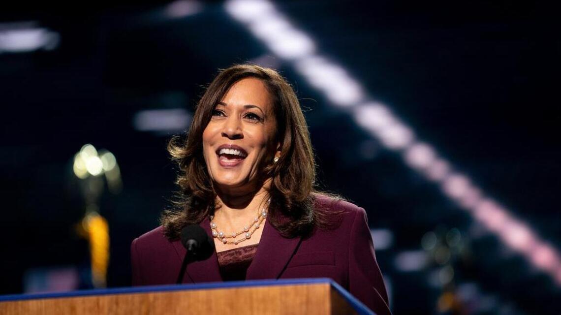 Kamala Harris y empresarios latinos en Miami lanzan nuevo programa para movilizar voto hispano