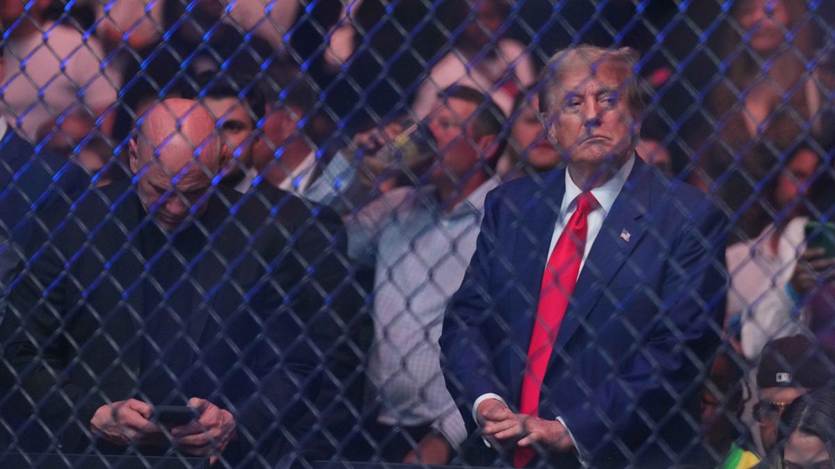 El expresidente de Estados Unidos Donald Trump asiste a una cartelera de la UFC en Newark, Nueva Jersey, el 1ro de junio de 2024.