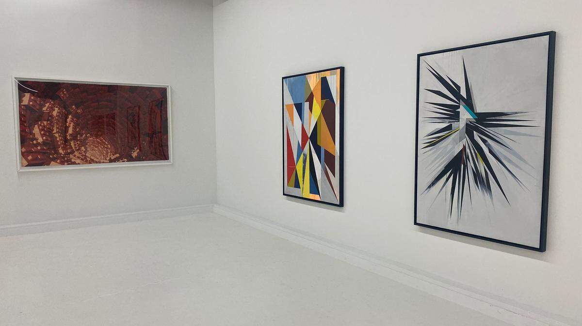 Piezas de Dagoberto Rodríguez y Fernando de Szyszlo en Modern Contemporaries.