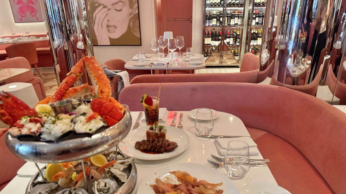 Es restaurante Sofia en el Design District de Miami