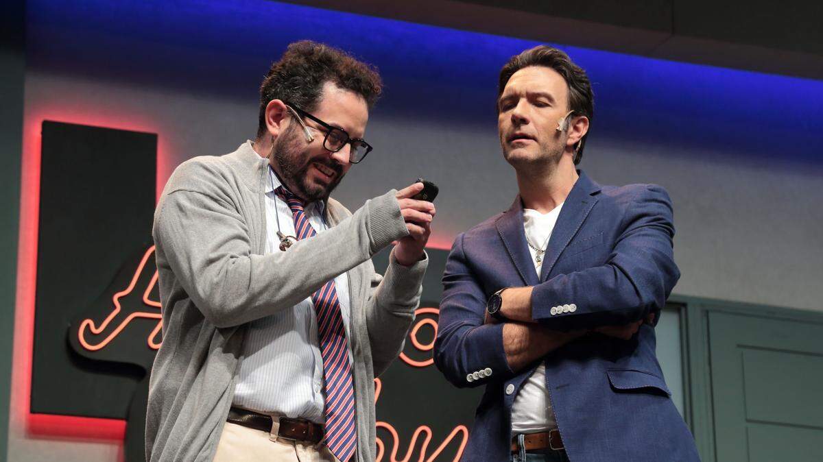 José Eduardo Derbez (izq) y Leonardo de Lozanne.