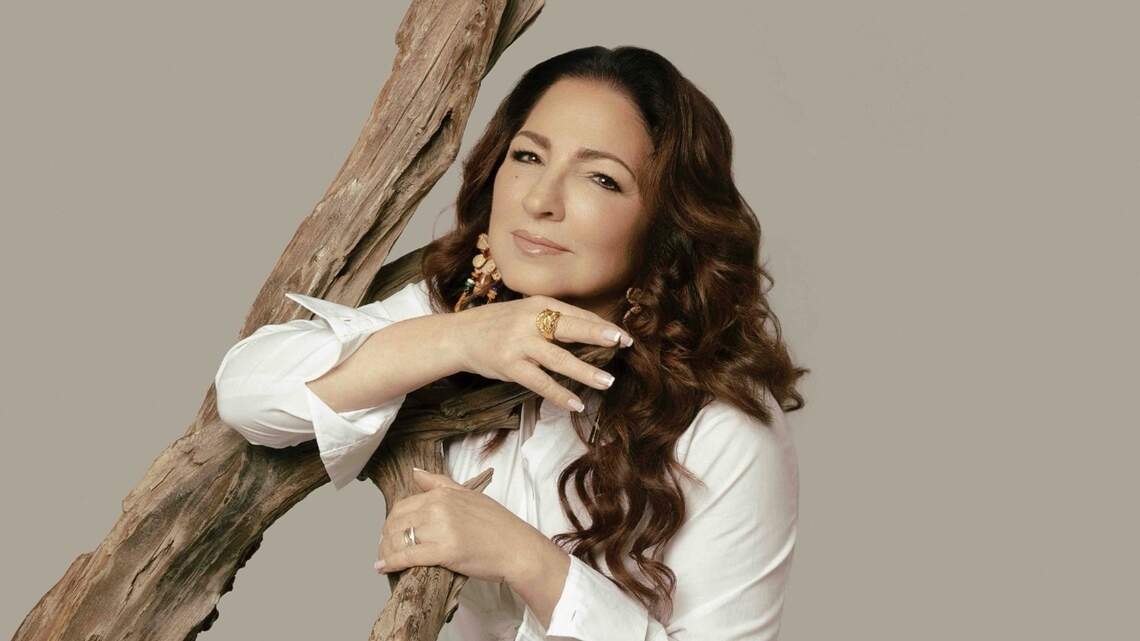 La fundación de Gloria Estefan donó alimentos a los más necesitados