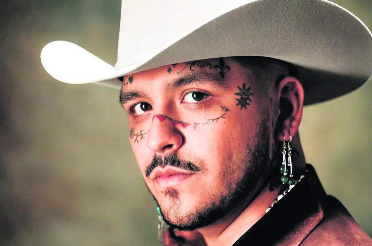 La superestrella regional mexicana Christian Nodal trae su nueva gira “Pa’l Cora”” en el Kaseya Center.