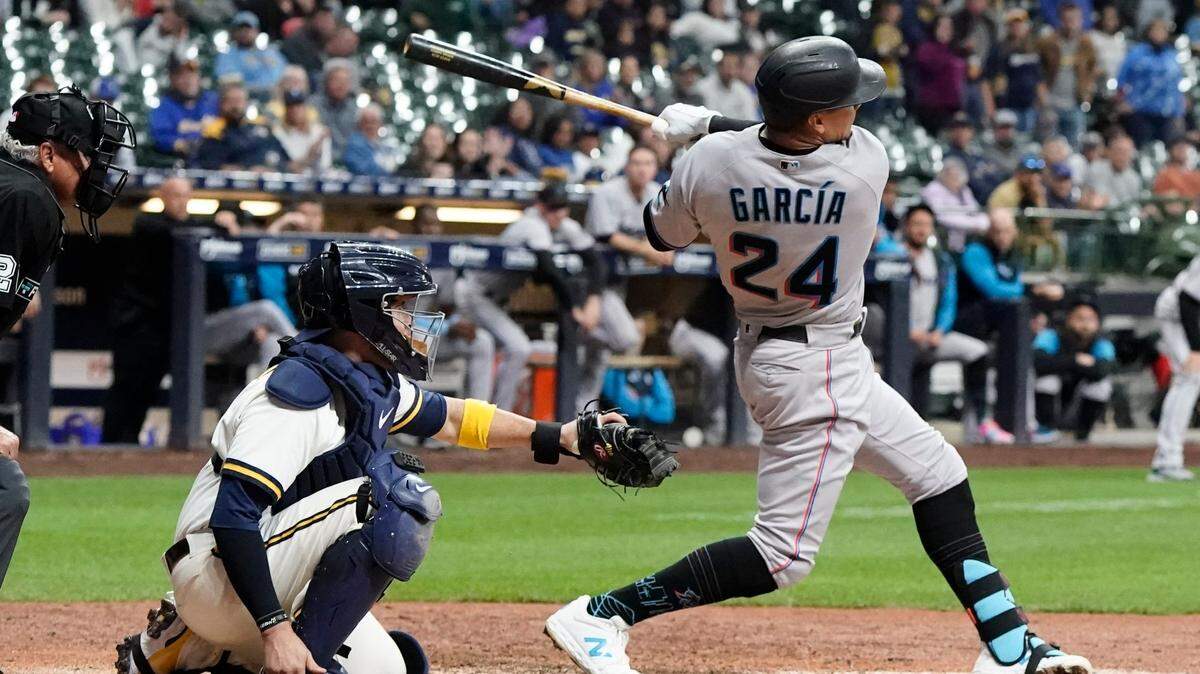 Avisail García tuvo su mejor turno de la temporada al pegar un cuadrangular con las bases llenas en el octavo episodio para darle un vuelco al marcador y llevar a los Marlins a un triunfo 4-2 para dolor de los Cerveceros, el 29 de septiembre de 2022 en Milwaukee.