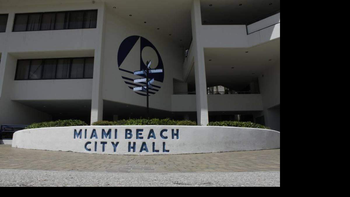 Han sido 16 meses llenos de problemas para el departamento. JOEY FLECHAS-MIAMI HERALD