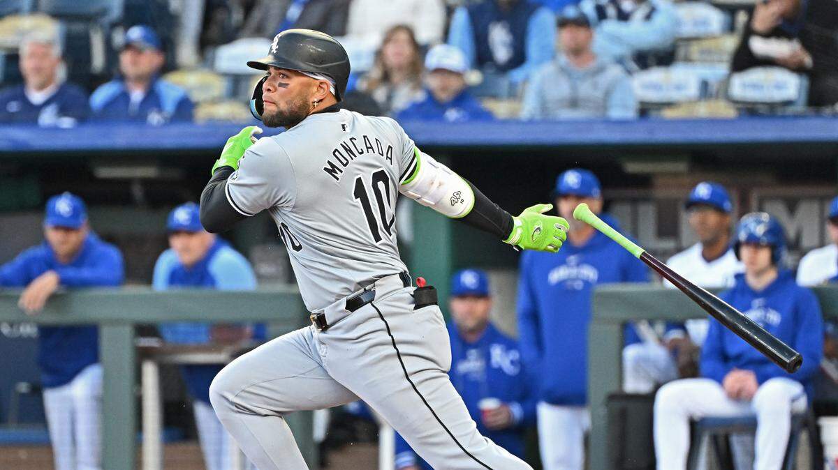 El pelotero de los Medias Blancas de Chicago Yoan Moncada es uno de los 60 peloteros anunciados por la Federación Cubana de Béisbol en la preselección para la tercera edición del Premier 12.