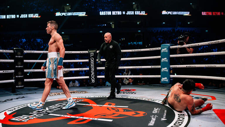 “Tonga” Reyno desata la locura en Uruguay con un nocaut demoledor y pide pelear por faja de BKFC