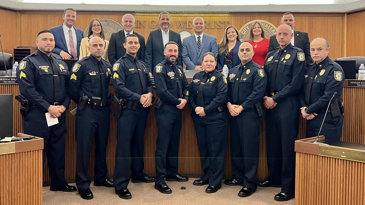 Swearing-in ceremony at the Hialeah City Hall of the eight police officers: Sergeants Chavarría, Pelaez, García; Lieutenants Espinosa and Salgado; Commanders Salvat and Proveyer, Major Bello April 12, 2022