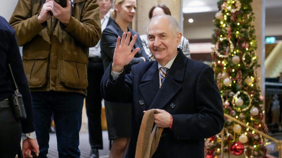 Oslo, 9 de diciembre de 2025. El abogado venezolano, político opositor y ex preso político Antonio Ledezma llega al Grand Hotel de Oslo la tarde del martes en relación con la entrega del Premio Nobel de la Paz 2025.